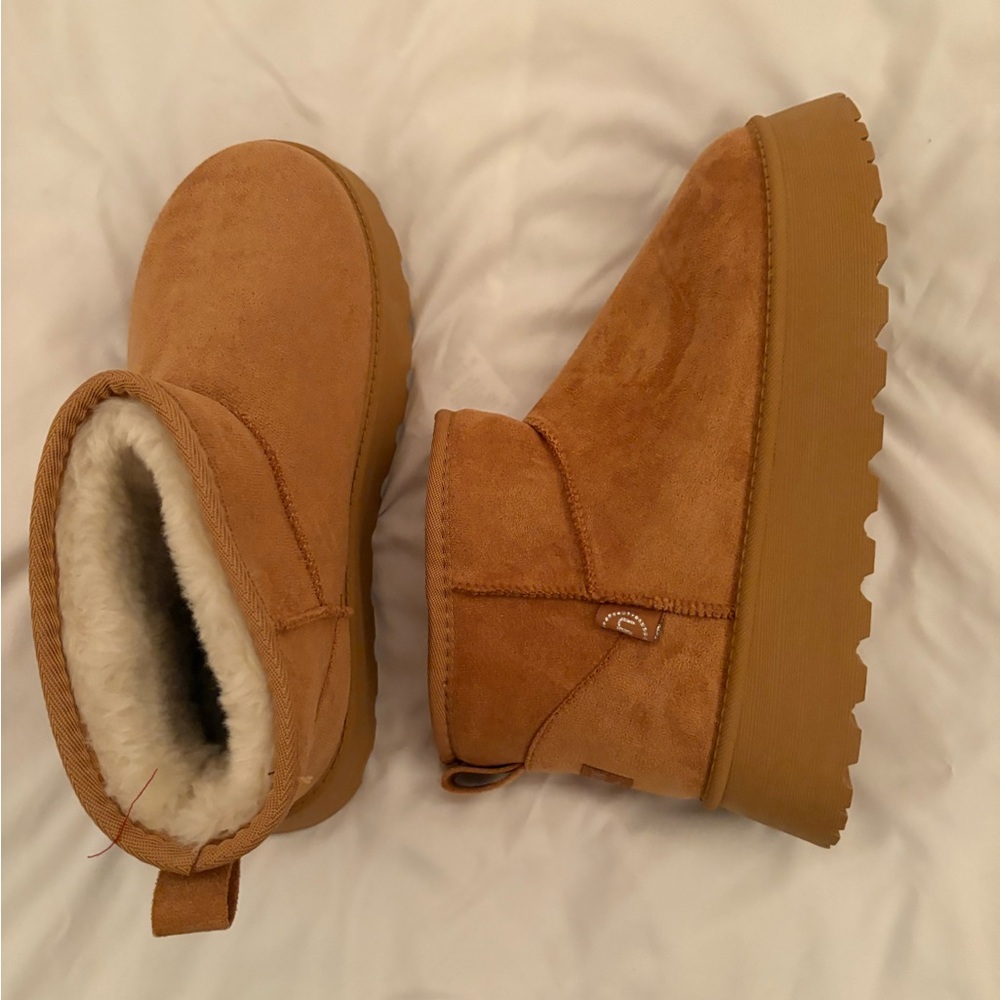 Amazon Platform Boots
